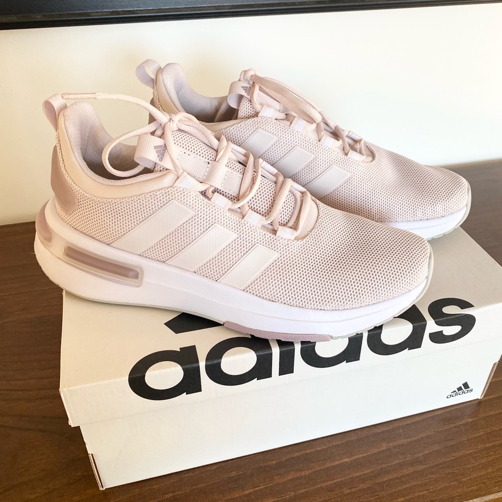 Adidas Women's Racer TR23 Sneakers Size 9